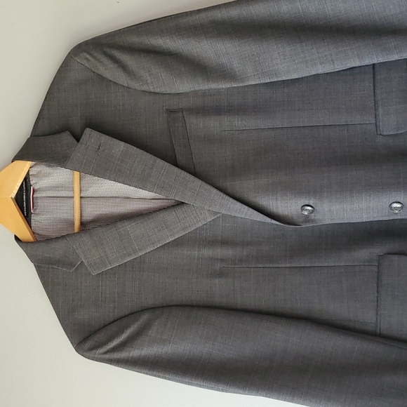 Tommy Hilfiger Gray Wool Blend Stretch Sport Coat Blazer 44 Long and Regular - Picture 2 of 9